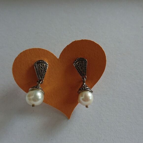 Pearl silver decorative Earrings - Picture 4 of 4